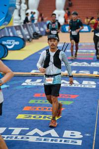 BIB: 5890
                            <button type="button" onclick="openModal(22755853)" class="btn btn-primary btn-sm float-right btn-popup" data-toggle="modal" data-target=".modal-high-quality">
                        <i class="fas fa-shopping-cart"></i> Add to Cart
                    </button>
                                            <button type="button" onclick="isThisMe(22755853, true)" class="btn btn-success btn-sm float-right btn-popup btn-isme hidden" data-toggle="tooltip" data-placement="bottom" title="นี่คือรูปของคุณใช่ไหม คลิกที่นี่เพื่อเอาเข้าอัลบั้ม">
                        <i class="fas fa-plus"></i> Add to album
                    </button>
                    <button type="button" onclick="isThisMe(22755853, false)" class="btn btn-warning btn-sm float-right btn-popup btn-isnotme hidden">
                        <i class="fas fa-ban"></i> Remove from album
                    </button>